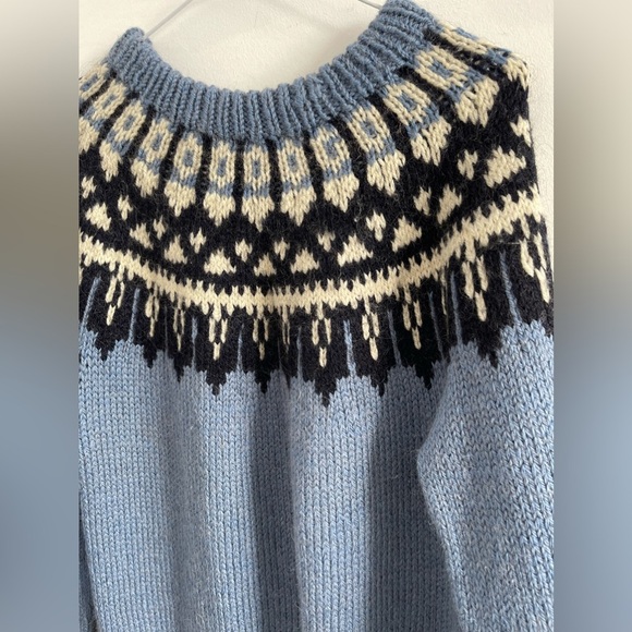 Fair Isle Sweater - Medium - Picture 2 of 3